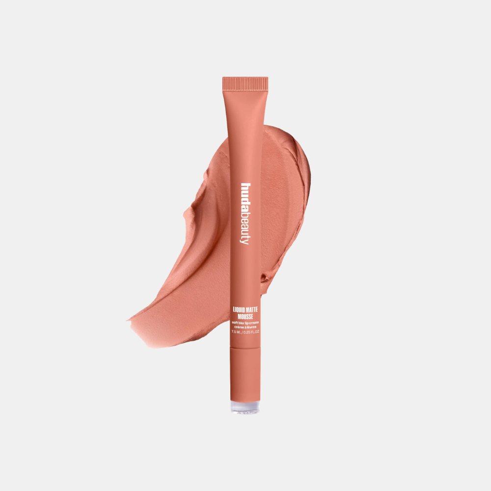 Huda Beauty Liquid Matte Mousse Soft Blur Lip Cream