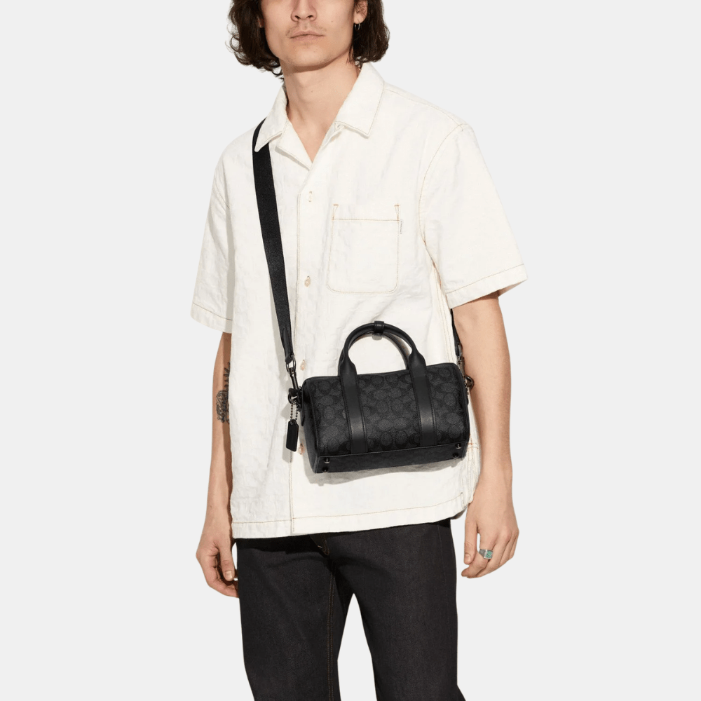 Coach Gotham 24 Duffle In Signature Canvas - DIVA ONLINE STORE