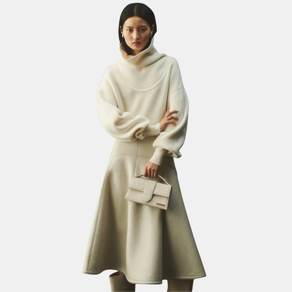 Jacquemus The Large Bambino (Light Greige) - DIVA ONLINE STORE