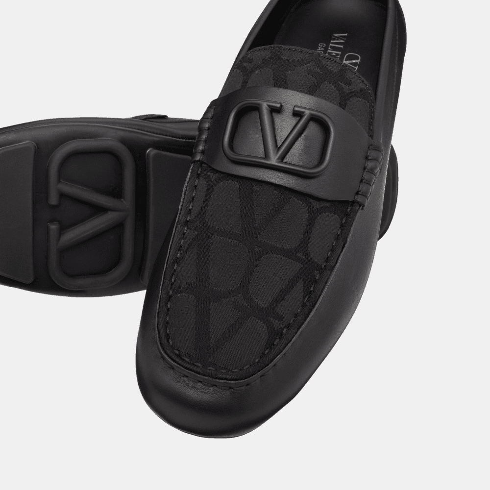 Valentino VLOGO Signature Driver Shoes - DIVA ONLINE STORE