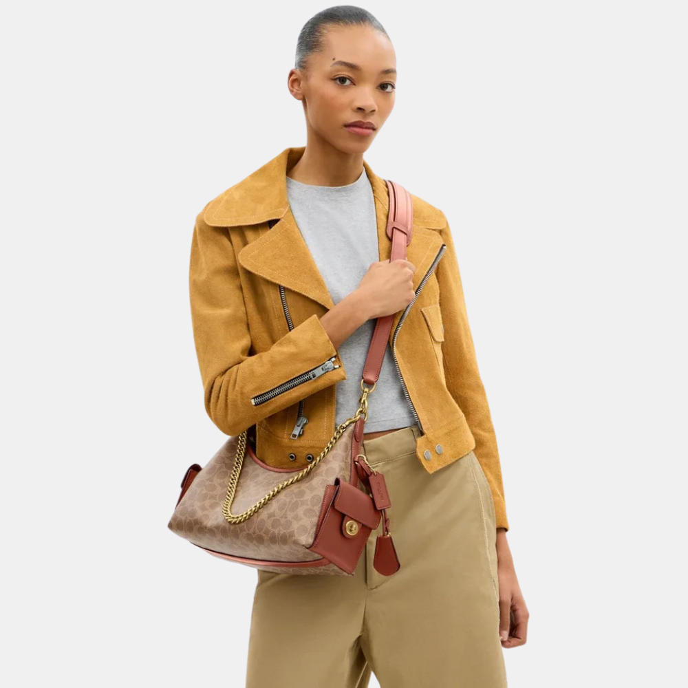 Coach Pocket Juliet 30 Bag In Signature Canvas