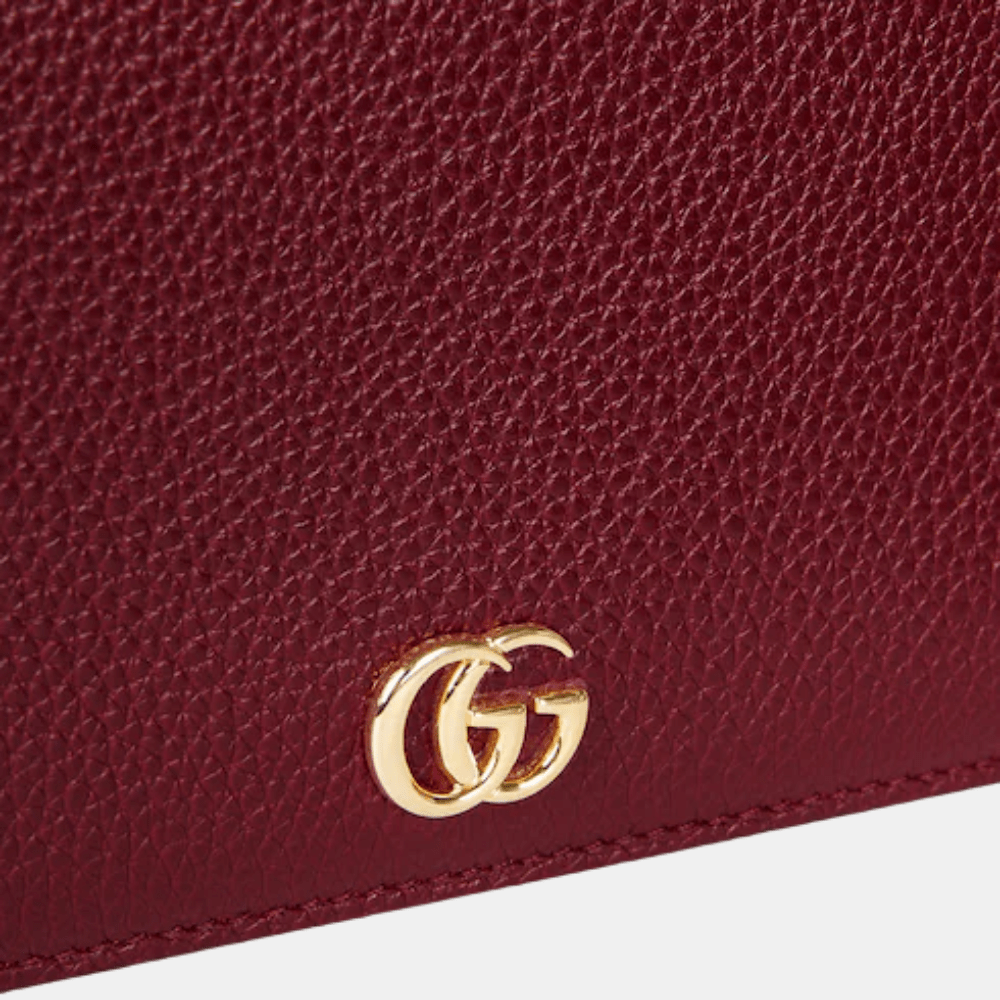 Gucci GG Marmont Wallet On Chain (Rosso Ancora Red And Pink) - DIVA ONLINE STORE