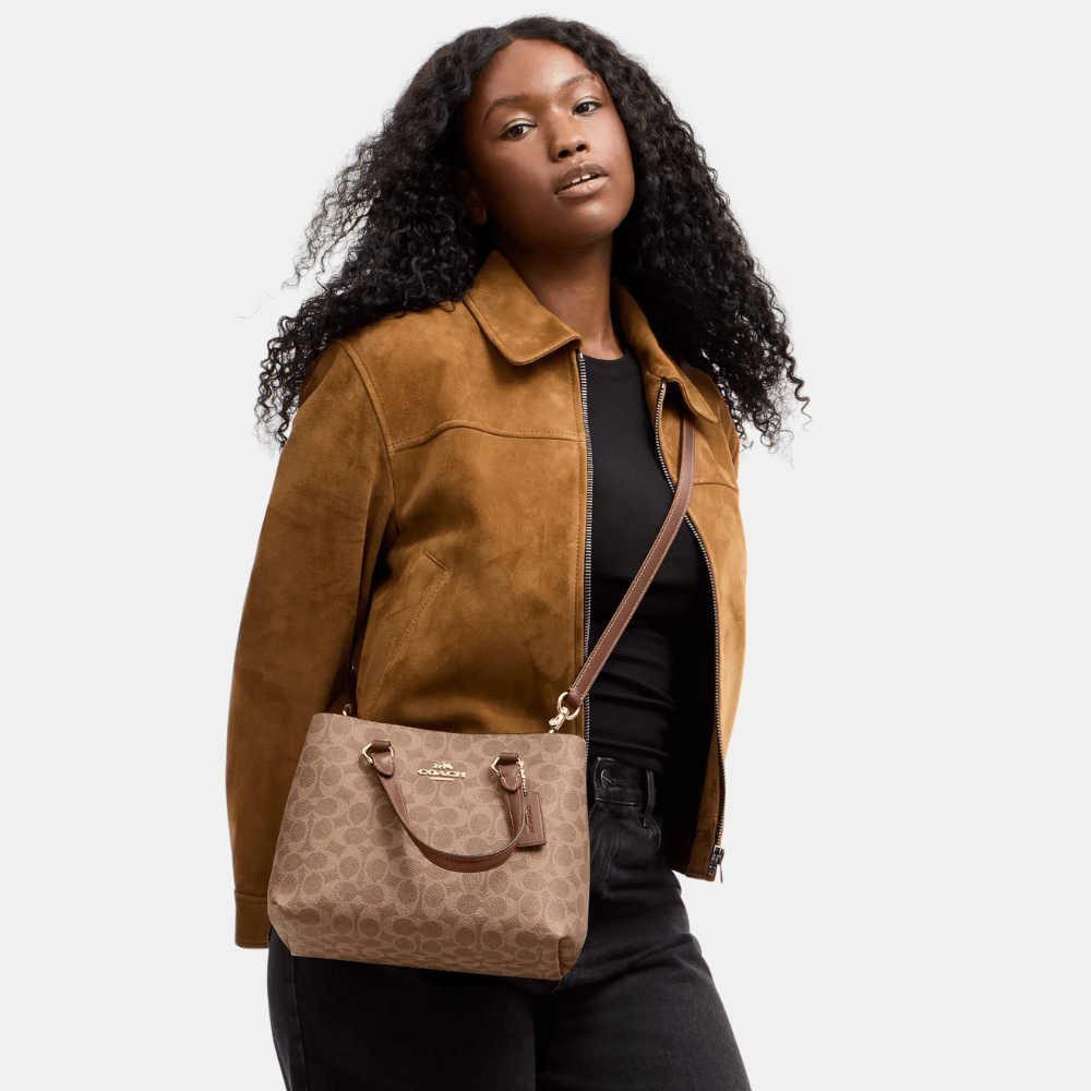 Coach Station Carryall Bag In Signature Canvas - DIVA ONLINE STORE
