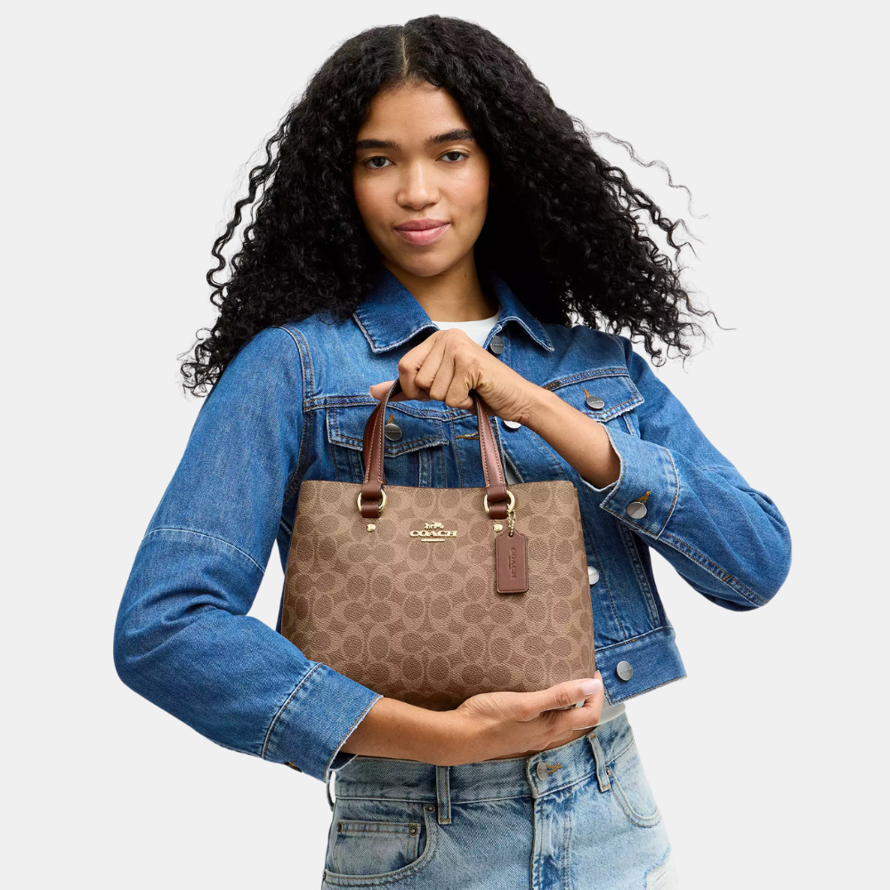 Coach Station Carryall Bag In Signature Canvas