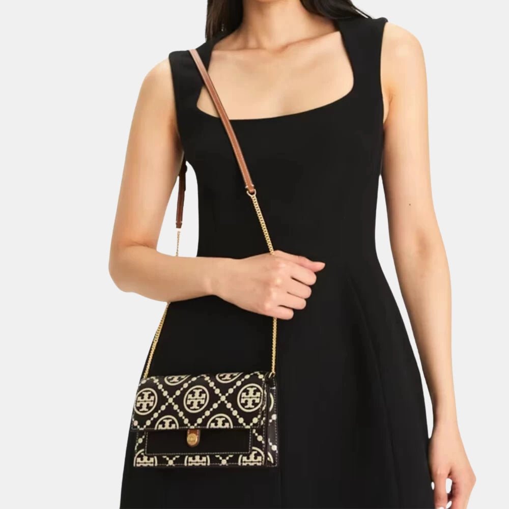 Tory Burch T Monogram Contrast Embossed Wallet On Chain - DIVA ONLINE STORE