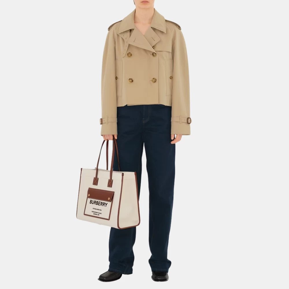 Burberry Medium Freya Tote in Canvas and Leather - DIVA ONLINE STORE