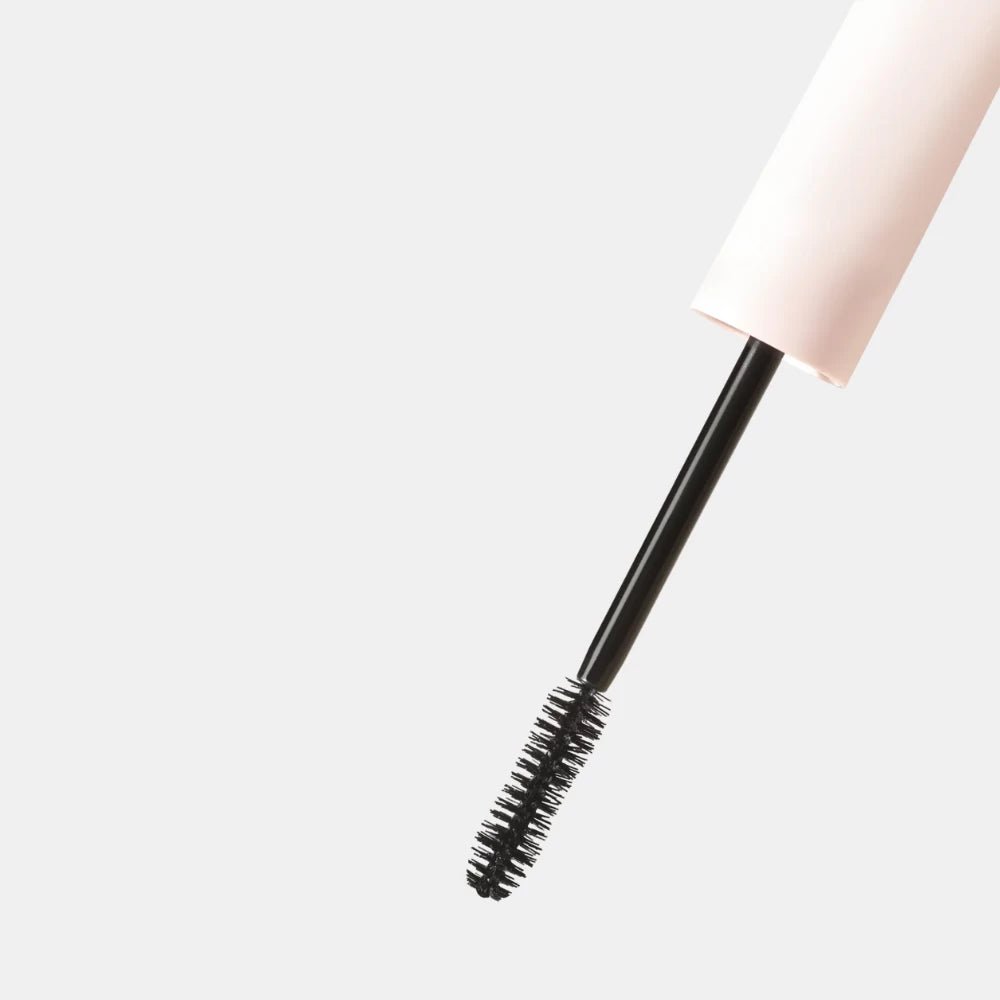 Rare Beauty Perfect Strokes Universal Volumizing Mascara - DIVA ONLINE STORE