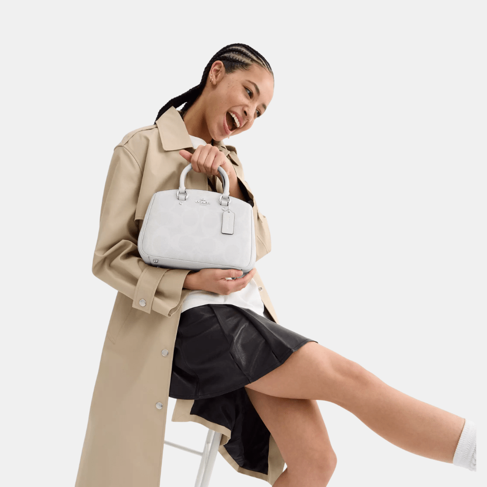 Coach Savannah Small Carryall Bag In Signature Canvas - DIVA ONLINE STORE