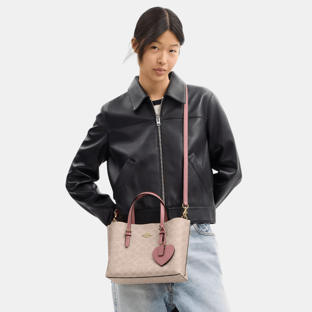 Coach Mollie Tote Bag 25 In Signature Canvas With Heart Charm - DIVA ONLINE STORE