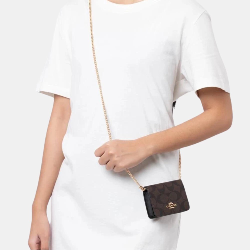 Coach Mini Wallet On Chain in Signature Canvas - DIVA ONLINE STORE