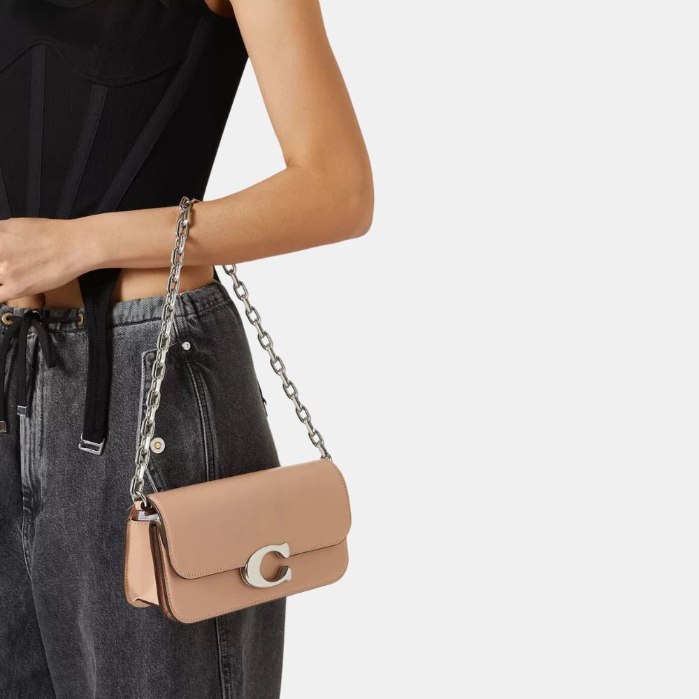 Coach Idol 23 Shoulder Bag - DIVA ONLINE STORE