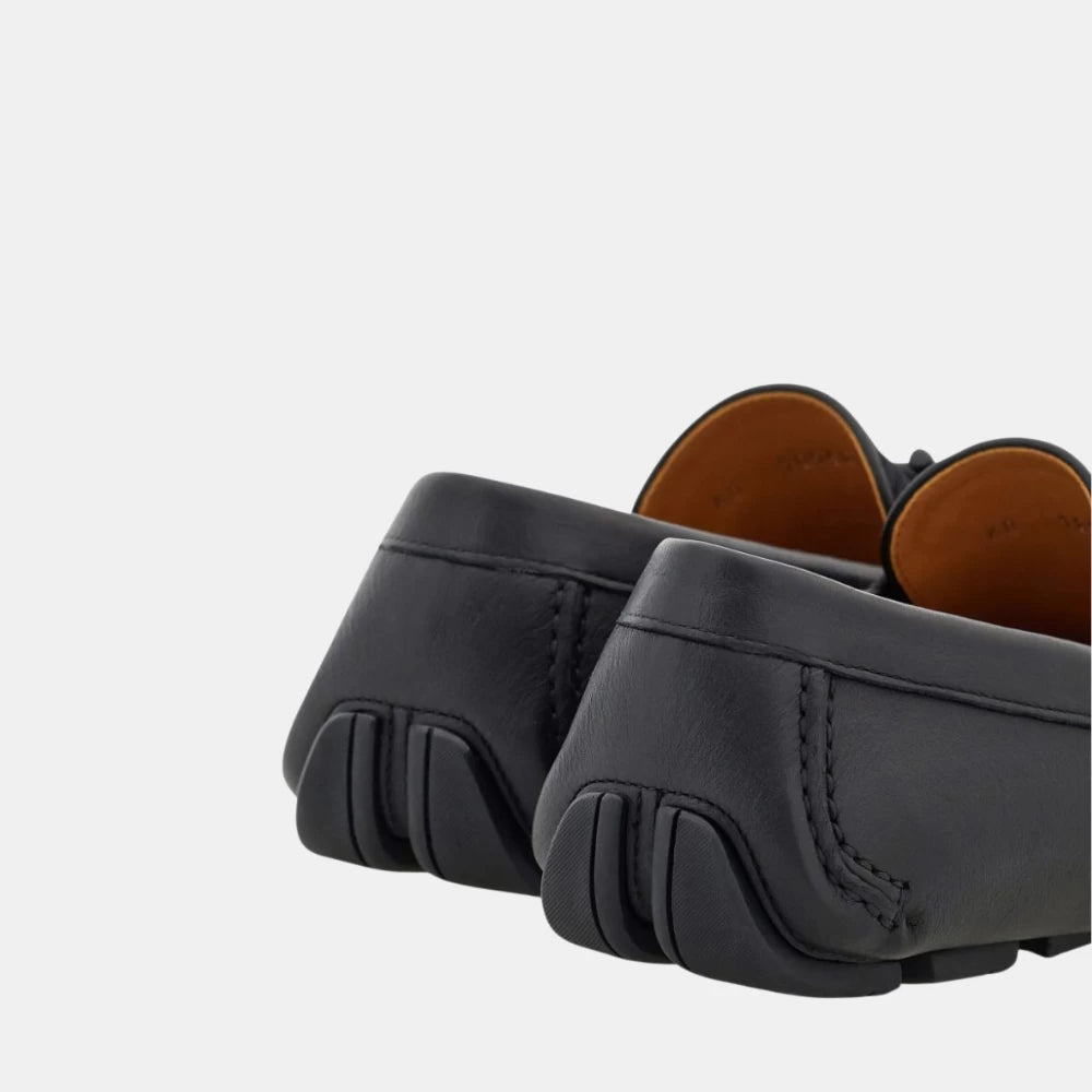 Ferragamo Driver with Gancini Ornament Loafers - DIVA ONLINE STORE
