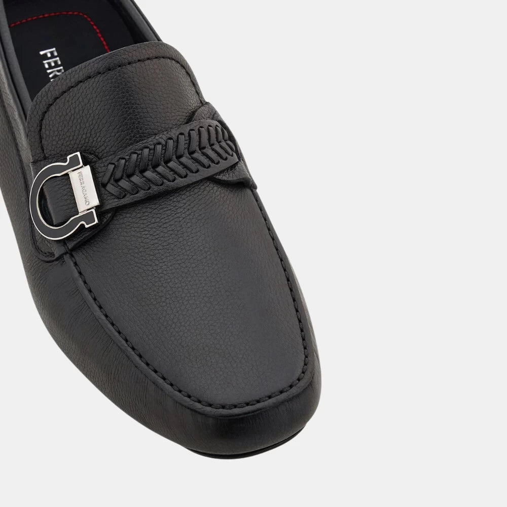 Ferragamo Driver with Gancini Ornament Loafers - DIVA ONLINE STORE