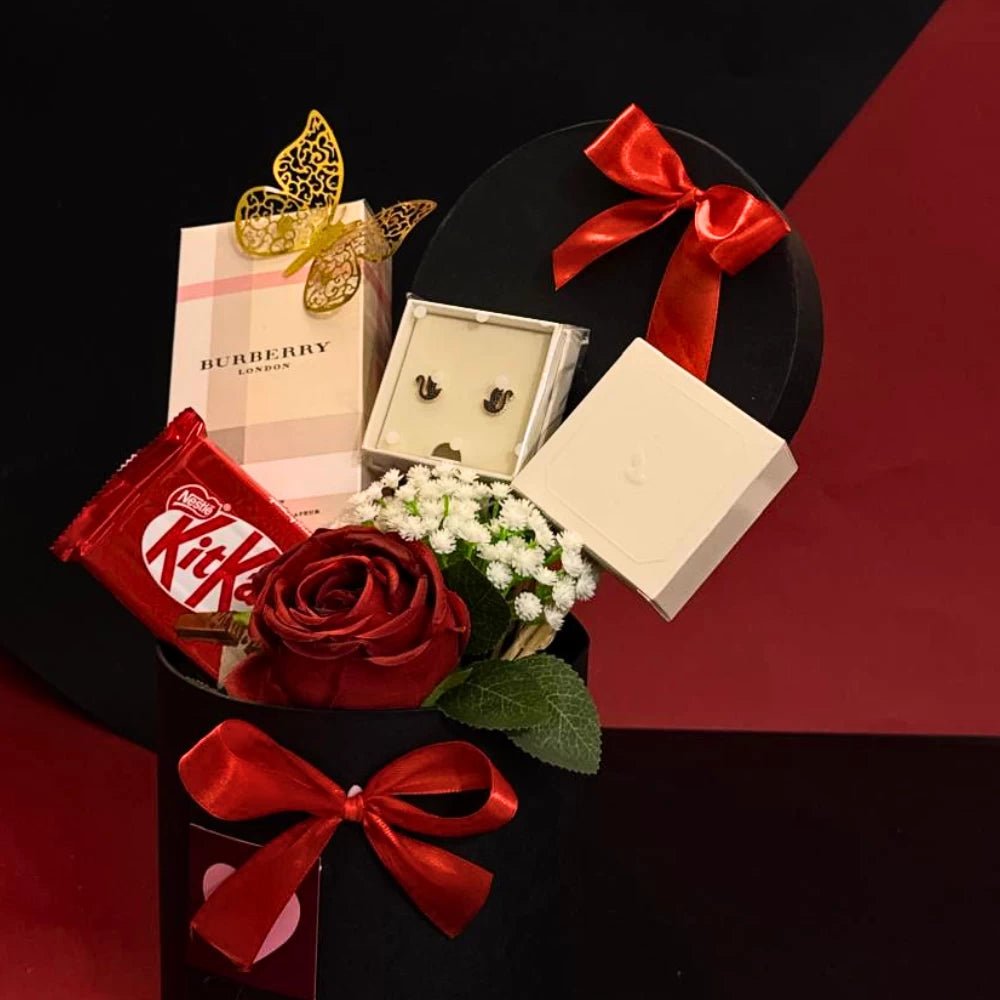 Diva Gift Edit - The Red & Black Surprise - DIVA ONLINE STORE