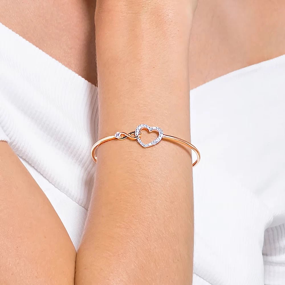 Swarovski Hyperbola Infinity And Heart Bracelet - DIVA ONLINE STORE