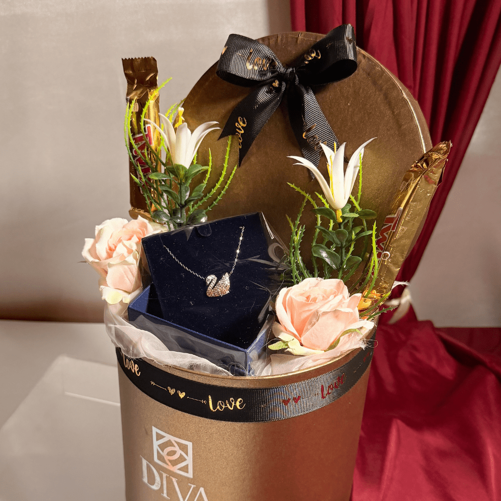 Diva Gift Edit - Swan and Spark (B) - DIVA ONLINE STORE