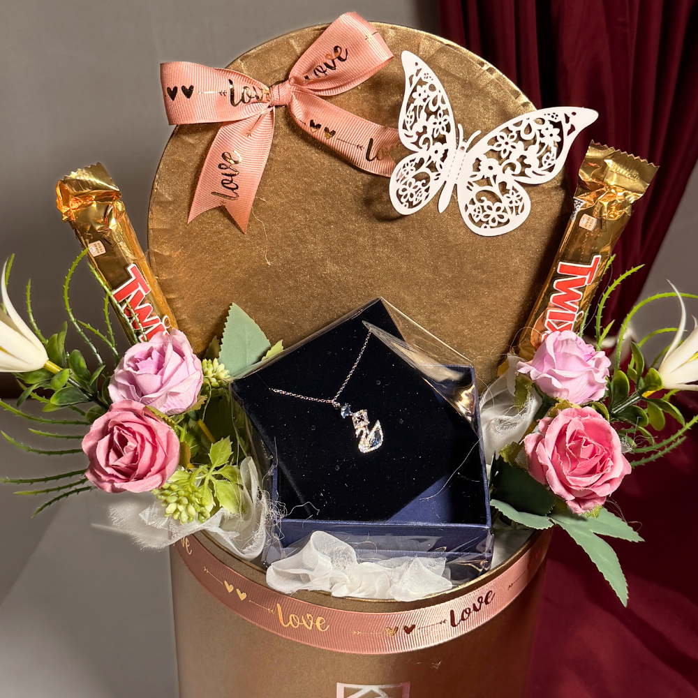 Diva Gift Edit - Swan and Spark (A) - DIVA ONLINE STORE