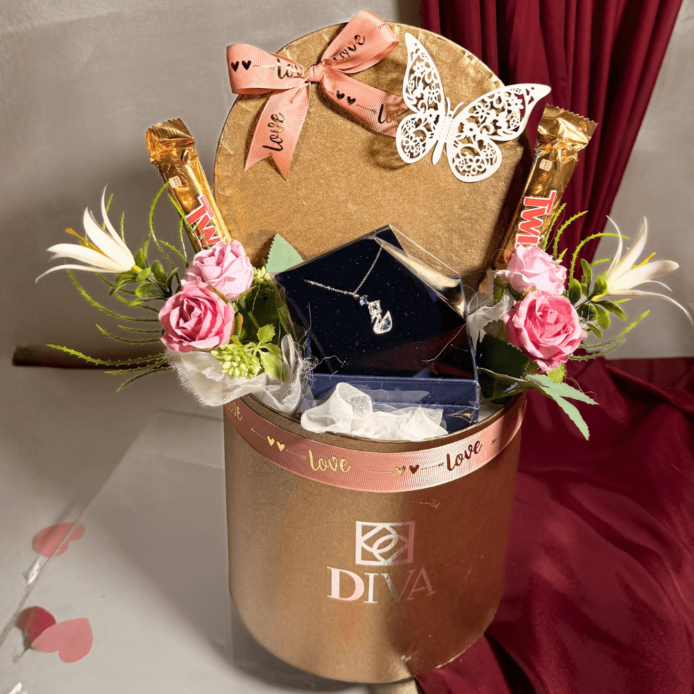 Diva Gift Edit - Swan and Spark (A) - DIVA ONLINE STORE